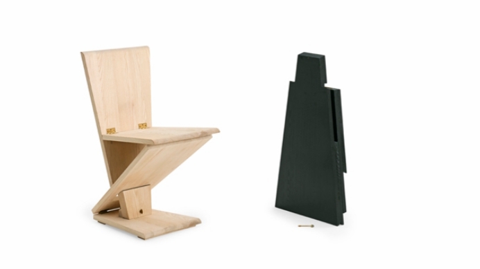 To introduce a chair and a bookcase by Arktegn.dk - Image by Arktegn.